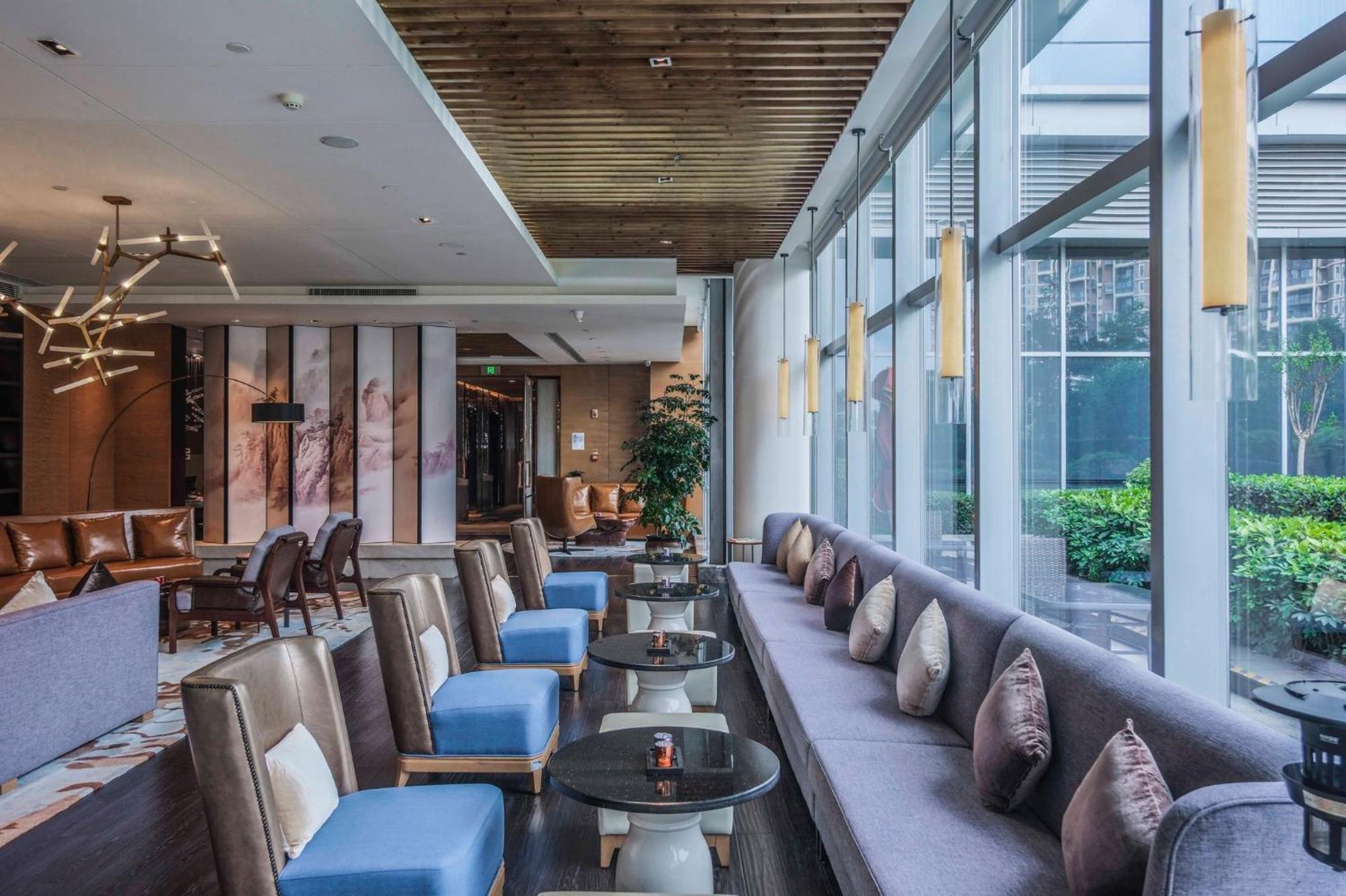 Crowne Plaza Chengdu Wenjiang By Ihg Hotel Exterior photo