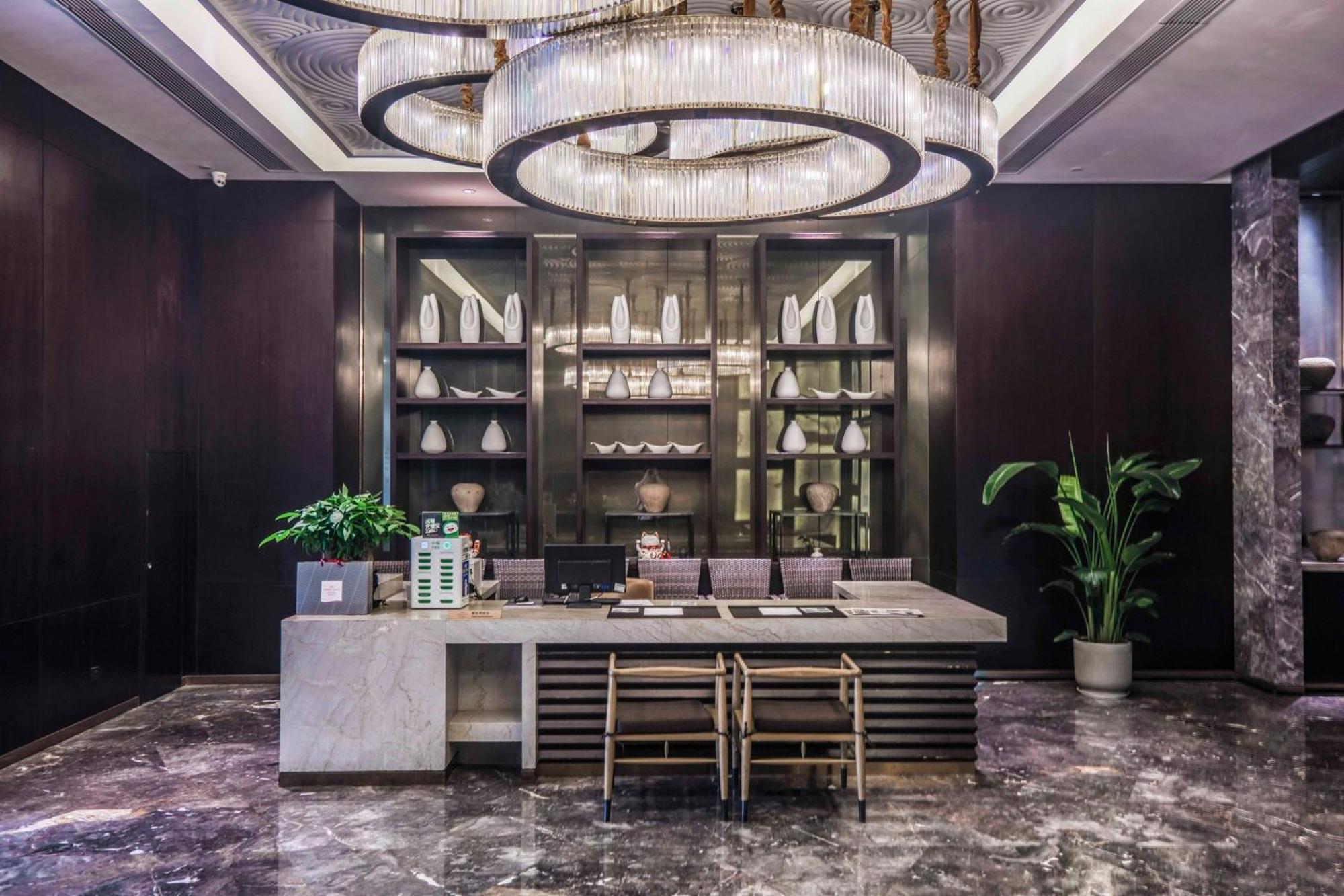 Crowne Plaza Chengdu Wenjiang By Ihg Hotel Exterior photo