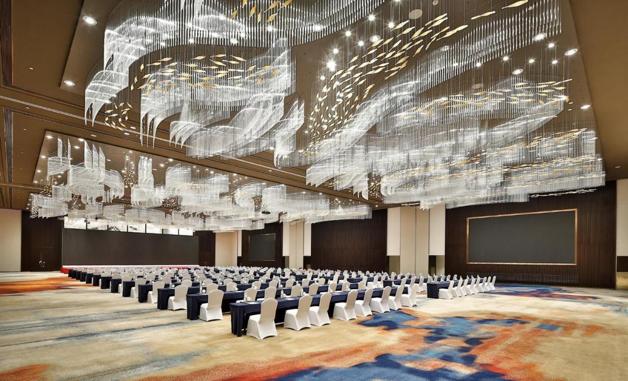 Crowne Plaza Chengdu Wenjiang By Ihg Hotel Exterior photo