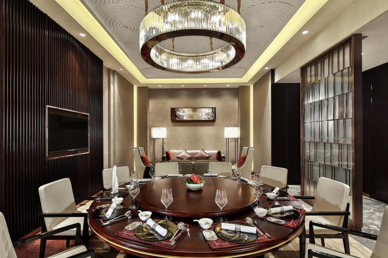 Crowne Plaza Chengdu Wenjiang By Ihg Hotel Exterior photo
